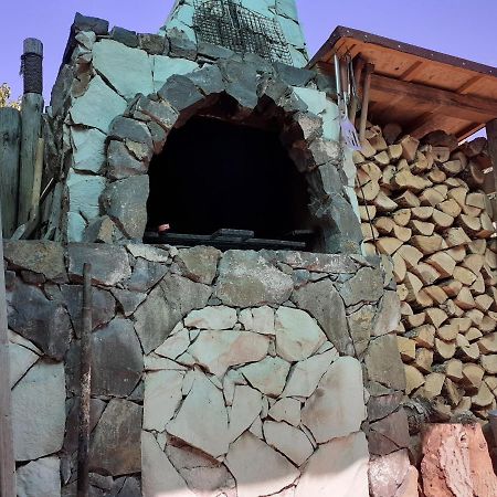 Mihaela Lake Retreat Gnyazdovo ภายนอก รูปภาพ